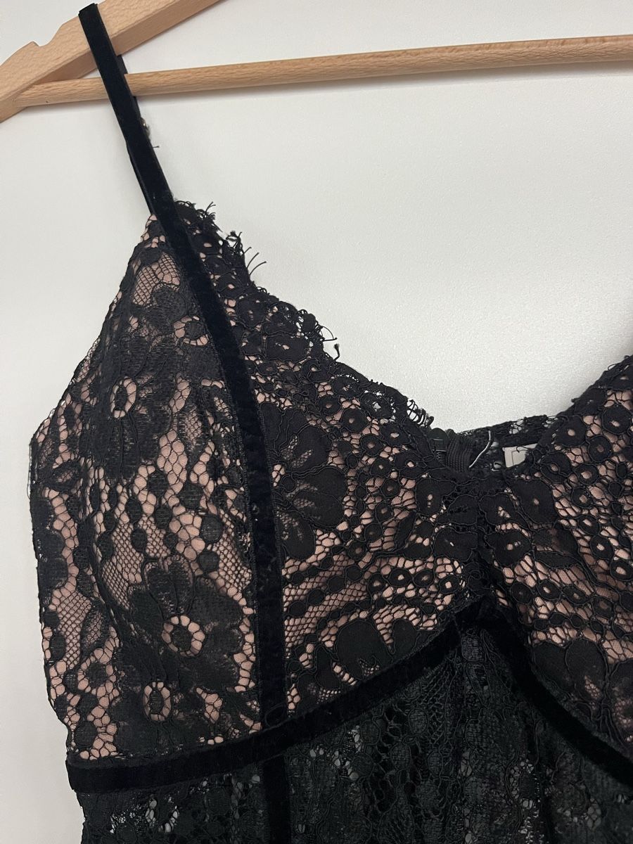 Top: Body dentelle – Usato da Neuchâtel venduto da Ariane_vn00 2