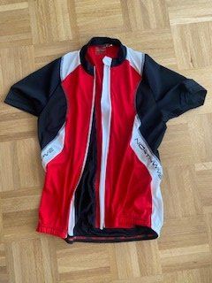 Canottiere & Pantaloni: Rennrad Trikos – Usato da Birsfelden venduto da edw_2mjn
