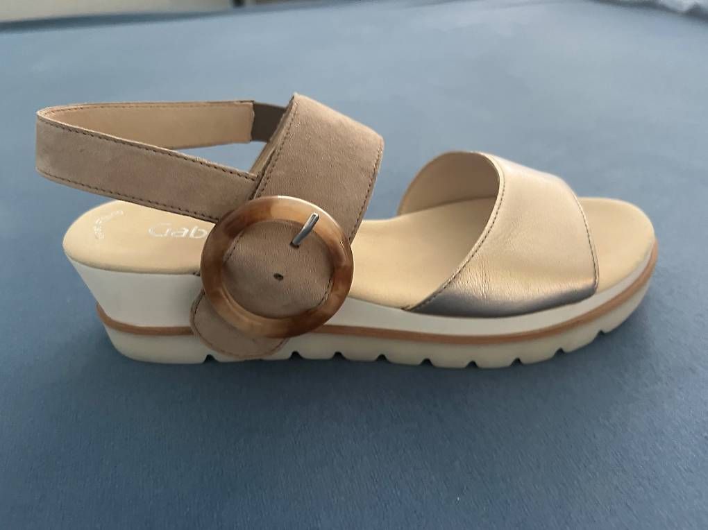 Chaussures femmes: Gabor Sandalette neu – D'occasion à Oberrieden par Filou1997