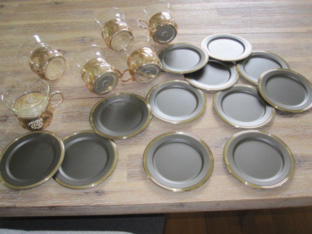 Tassen: Set Tassen, – Gebraucht aus Ehrendingen von spanky11 3