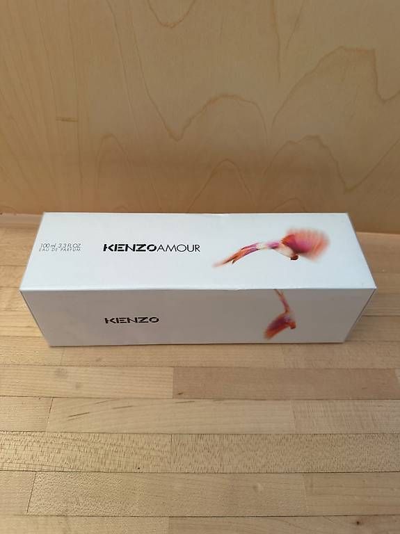 Profumi & Eau de Toilette: Kenzo Amour 100 ml eau de Parfum – Nuovo e nell'imballaggio originale da Buchs AG venduto da Cres3 4