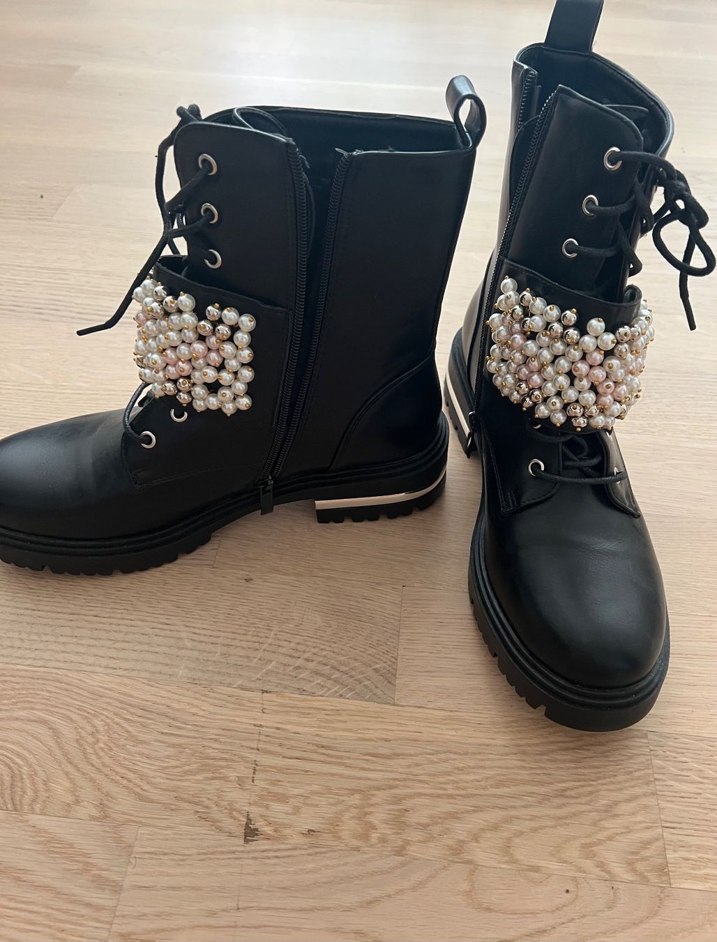 Scarpe da donna: Damen Schuhe – Nuovo (secondo la descrizione) da Wetzikon ZH venduto da P__tt5 1