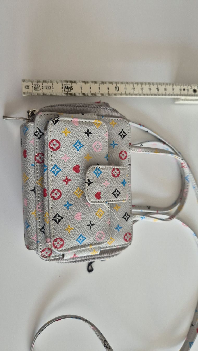 Taschen für Damen: kleine Handtasche, grau mit Muster – Gebraucht aus Basel von svonscha 2