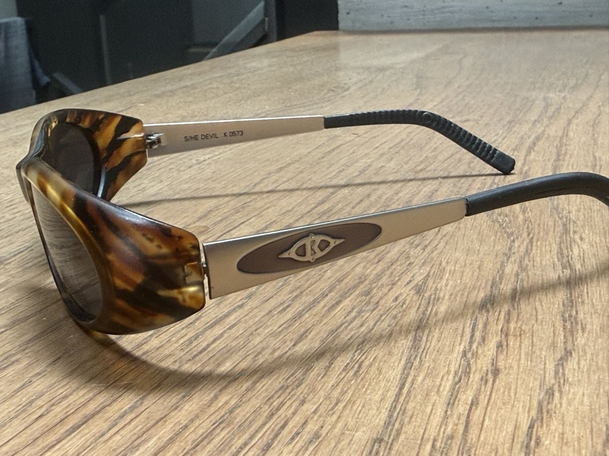 Occhiali & Lenti: Sonnenbrille – Usato da Sutz venduto da jae_7j2y 2