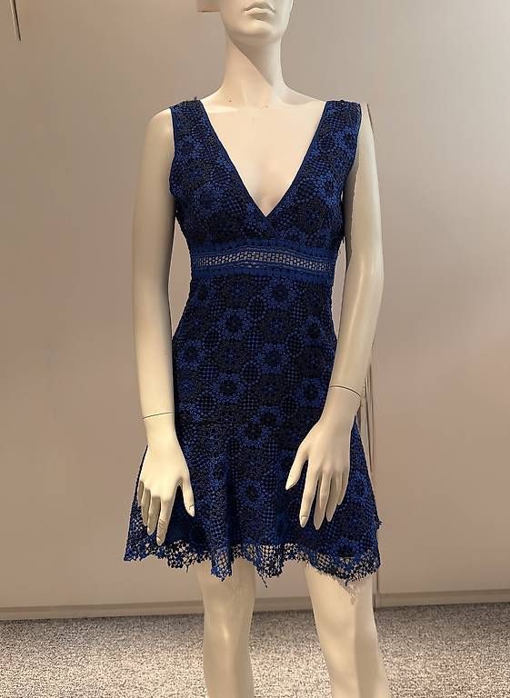 Kleider: Superbe robe Sandro 36 – Gebraucht aus Genève von flocon06