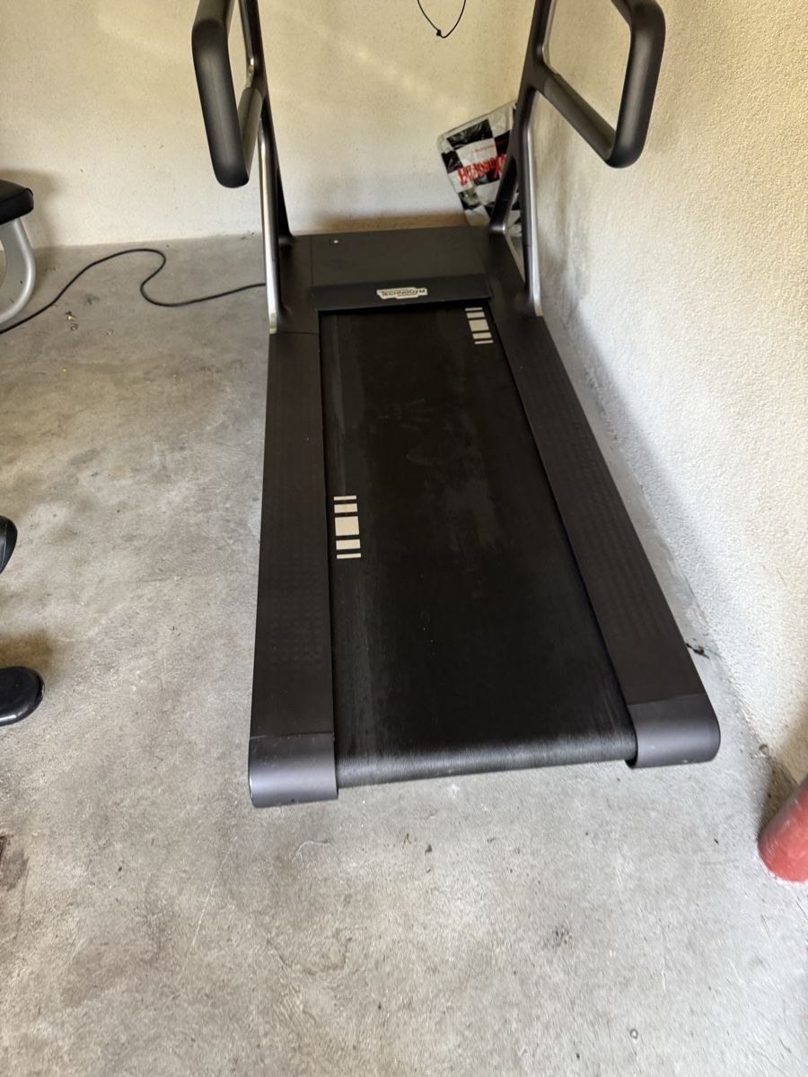 Technogym Hometrainer: Technogym Laufband RUN PERSONAL – Usato da St. Margrethen SG venduto da taf_alb 3