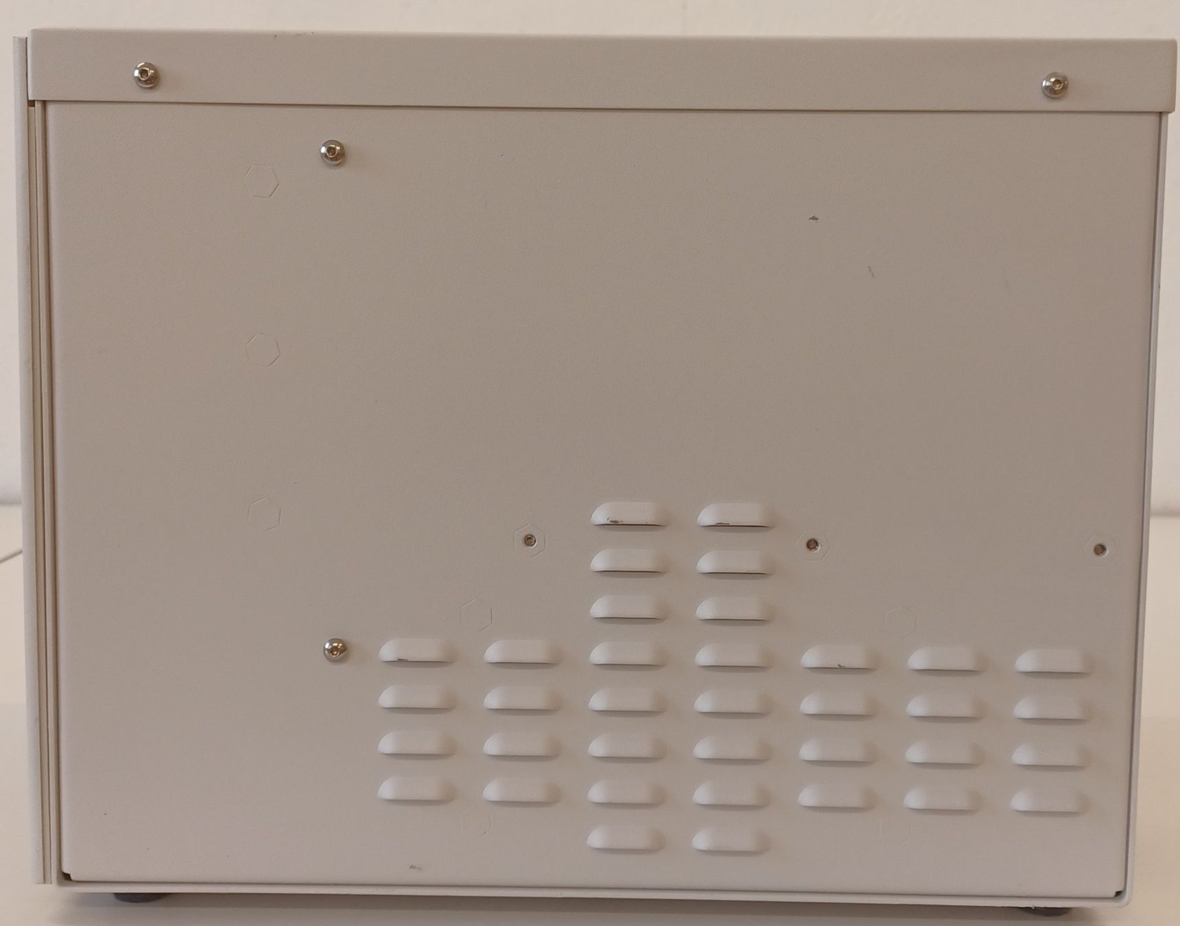 Laborzubehör: Luminex SD LiquiChip Sheath Delivery System – Defekt aus Niederdorf von LeptonAG_Labor 4
