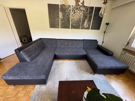 Ecksofa "Grau" mit Gebrauchsspuren, 3 x Brandloch,