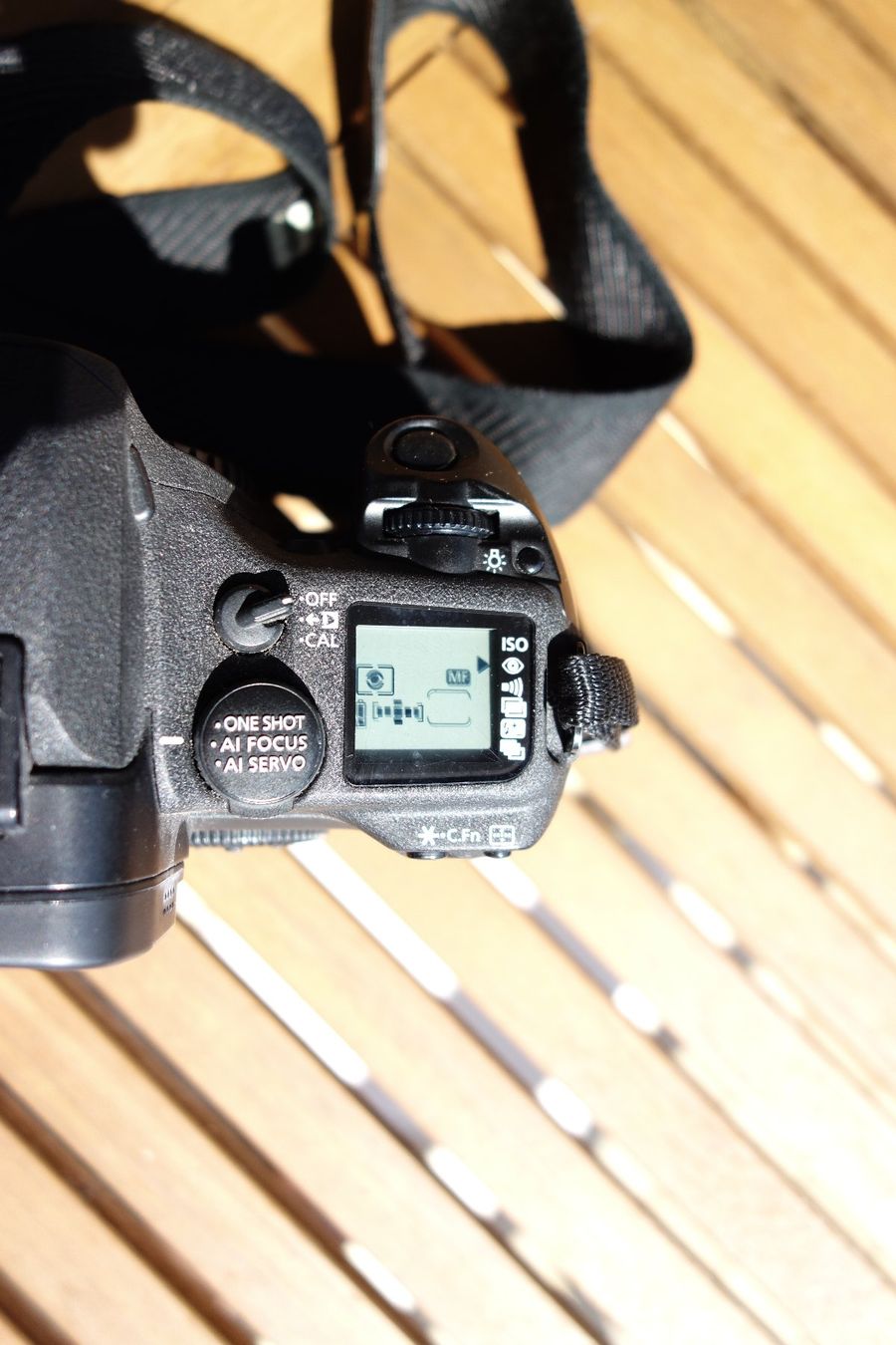 Canon Appareil photo: Lot Canon EOS 30V & Canon EOS 600 + accessoires – D'occasion à La Rippe par Kopernic 7