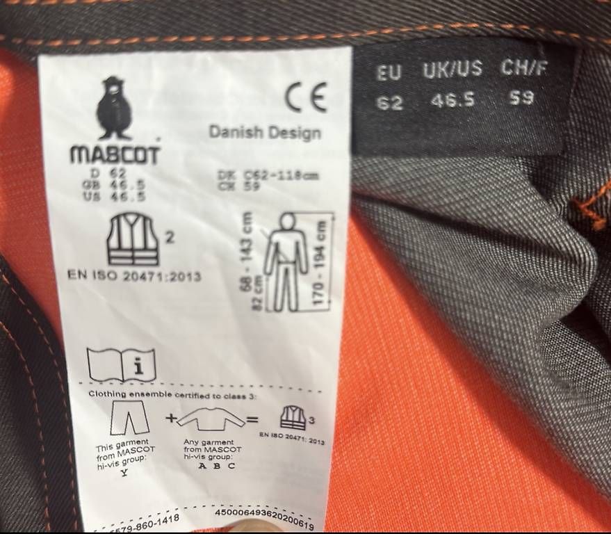 Pantaloni: MASCOT Warnschutz-Arbeitshose, Gr. 62 – Usato da Altdorf UR venduto da Michael 2