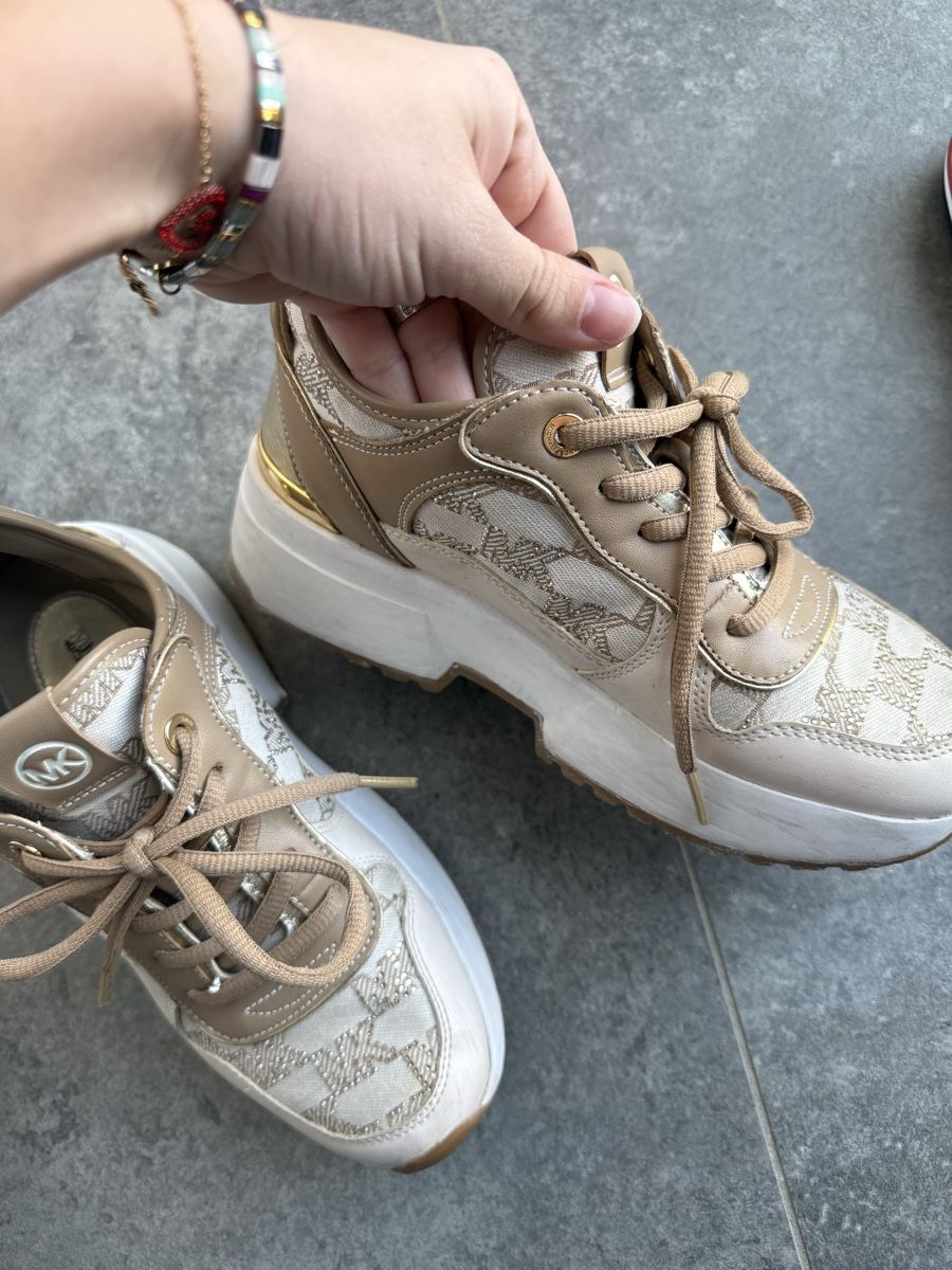 Michael Kors Damenschuhe: Sneakers Michael Kors en beige, taille 36 – Gebraucht aus Delémont von vil_267l 1