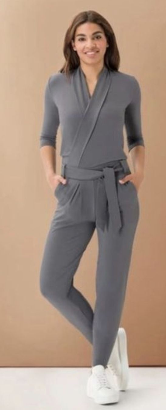 Tute: Schicker Les Lunes Jumpsuit Gr. S - NEU! – Nuovo e nell'imballaggio originale da Oberbuchsiten venduto da Wilandra