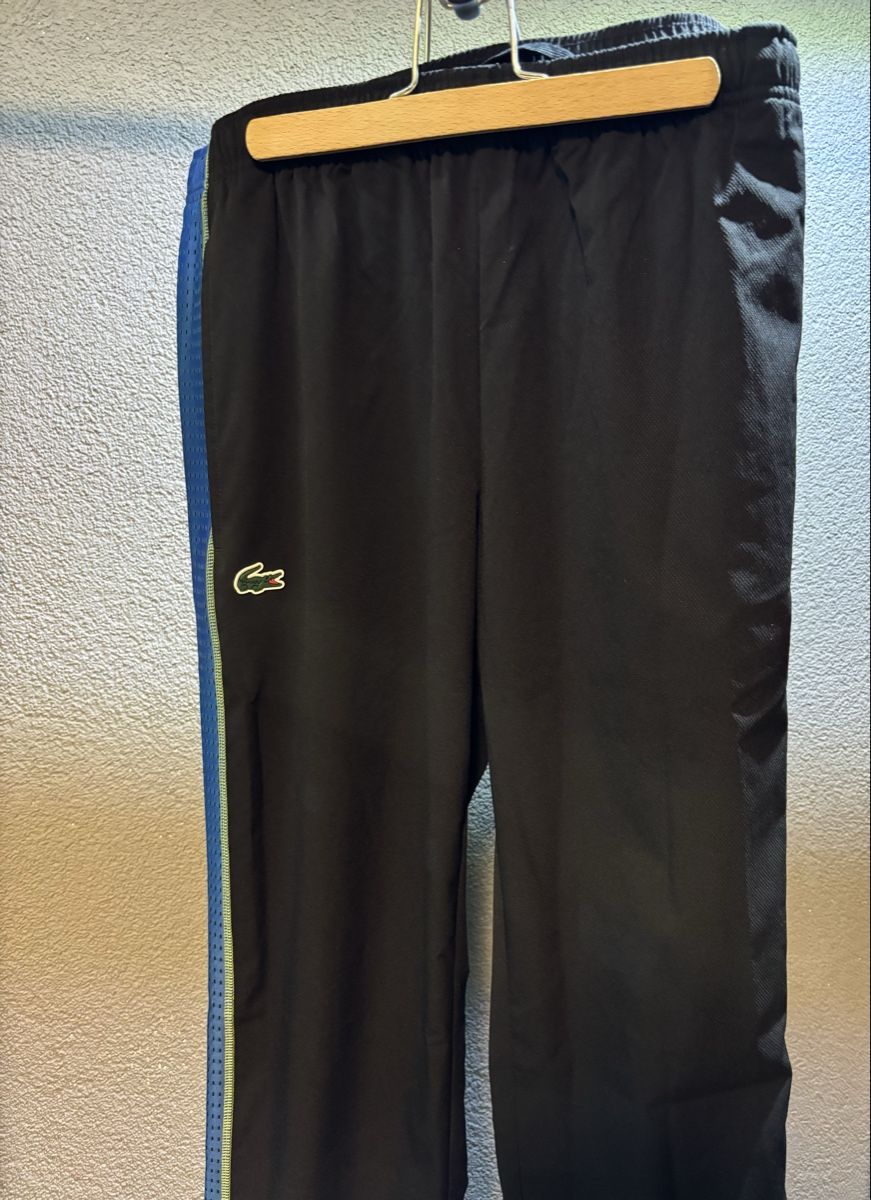 Lacoste Pantaloni: Lacoste Sporthose, neuwertig, Gr. S – Nuovo (secondo la descrizione) da Rebstein venduto da nmp_2yjm