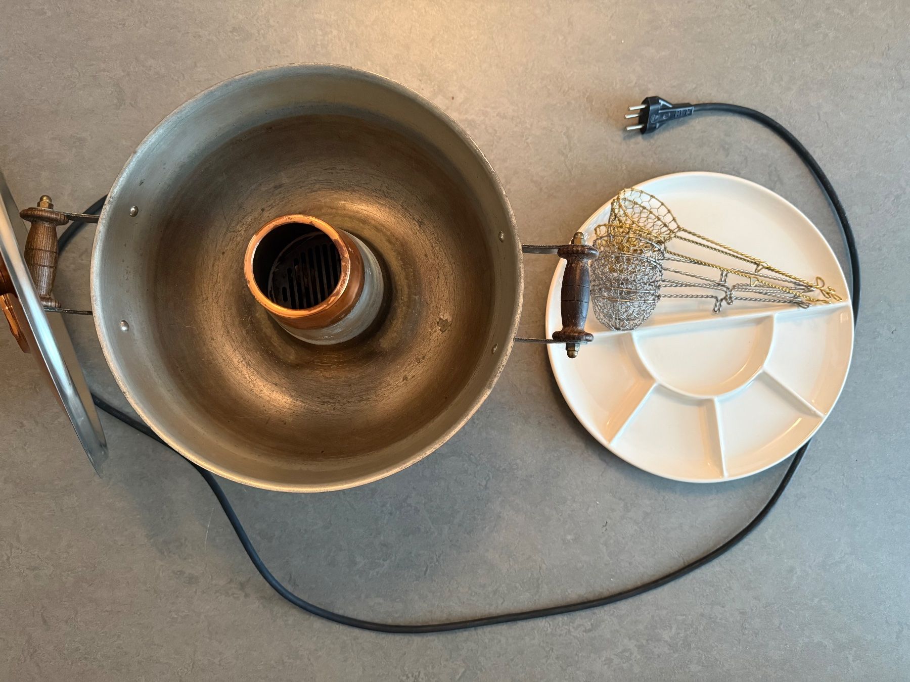 Sigg Casseroles: Mongolentopf Sigg – D'occasion à Dallenwil par att_82gp 1