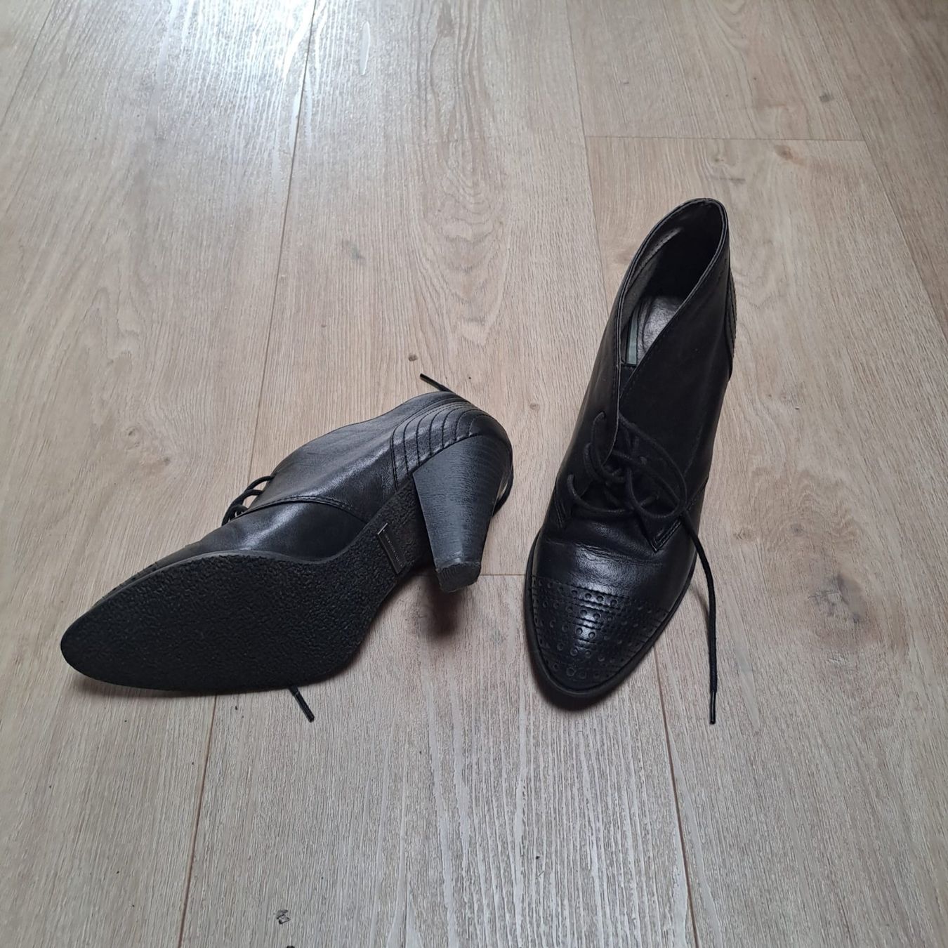 Damenschuhe: Stiefelette – Gebraucht aus vordemwald von Zopf0 1