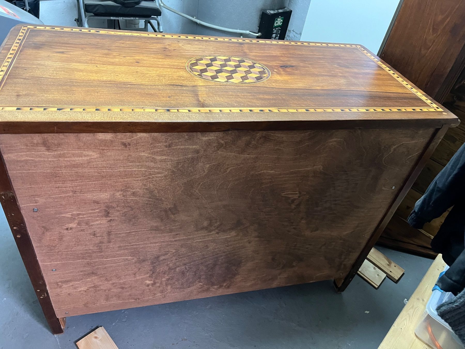 Commodes: Kommode antik, restauriert – D'occasion à Kriegstetten par Beat8970 4