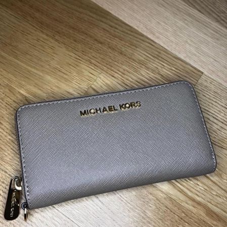 Portefeuille Michael Kors, état impeccable, gris taupe
