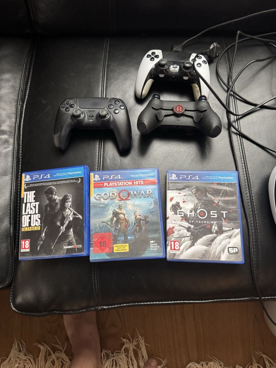 Sony Konsolen: Sony PlayStation 5 Disc 3 Games 3 Controller – Gebraucht aus Thierachern von bjo_mlv2 3