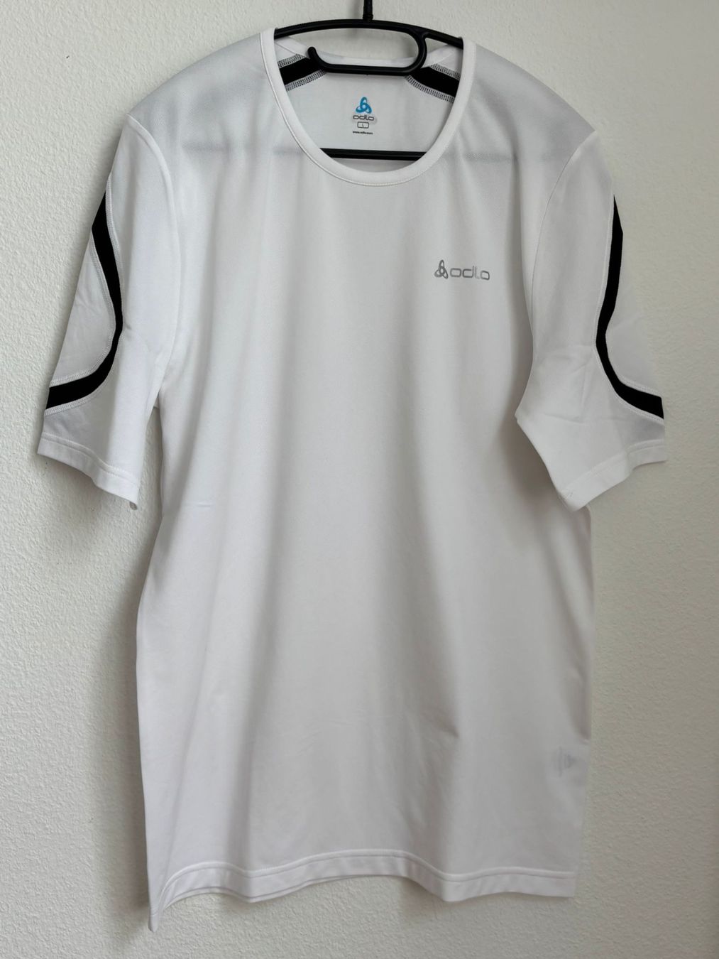 Odlo T-shirt: ODLO Herren T-Shirt – Usato da Emmenbrücke venduto da gar_xds2