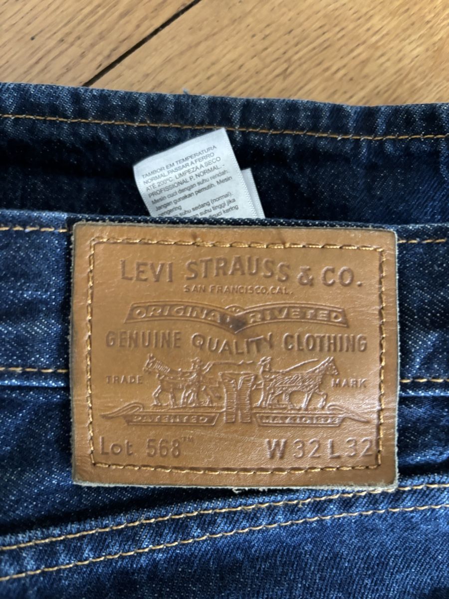 Levi's Jeans: Baggy Dunkelblaue Levis Jeans 32x32 – Gebraucht aus Basel von mein__flohmi 1