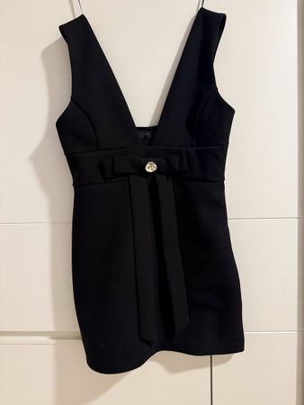 Zara Minikleid schwarz mit Schleife Grösse L neu