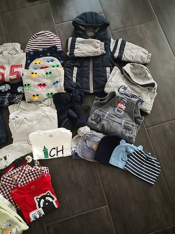 Kleiderpakete & -sets: Jungenkleiderset Grösse 74 – Gebraucht aus Ottenbach von Acki_la 1