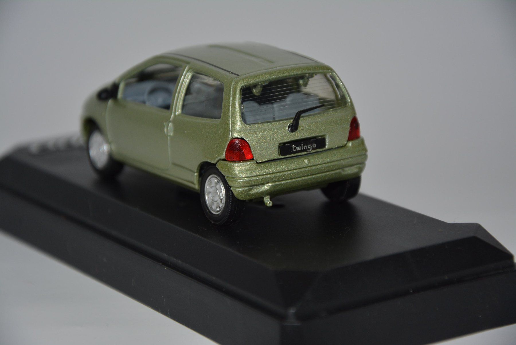 Renault Modellini d'auto: Renault Twingo 1992 , Solido , 1:43 – Nuovo e nell'imballaggio originale da Goldach venduto da Feivel9 6