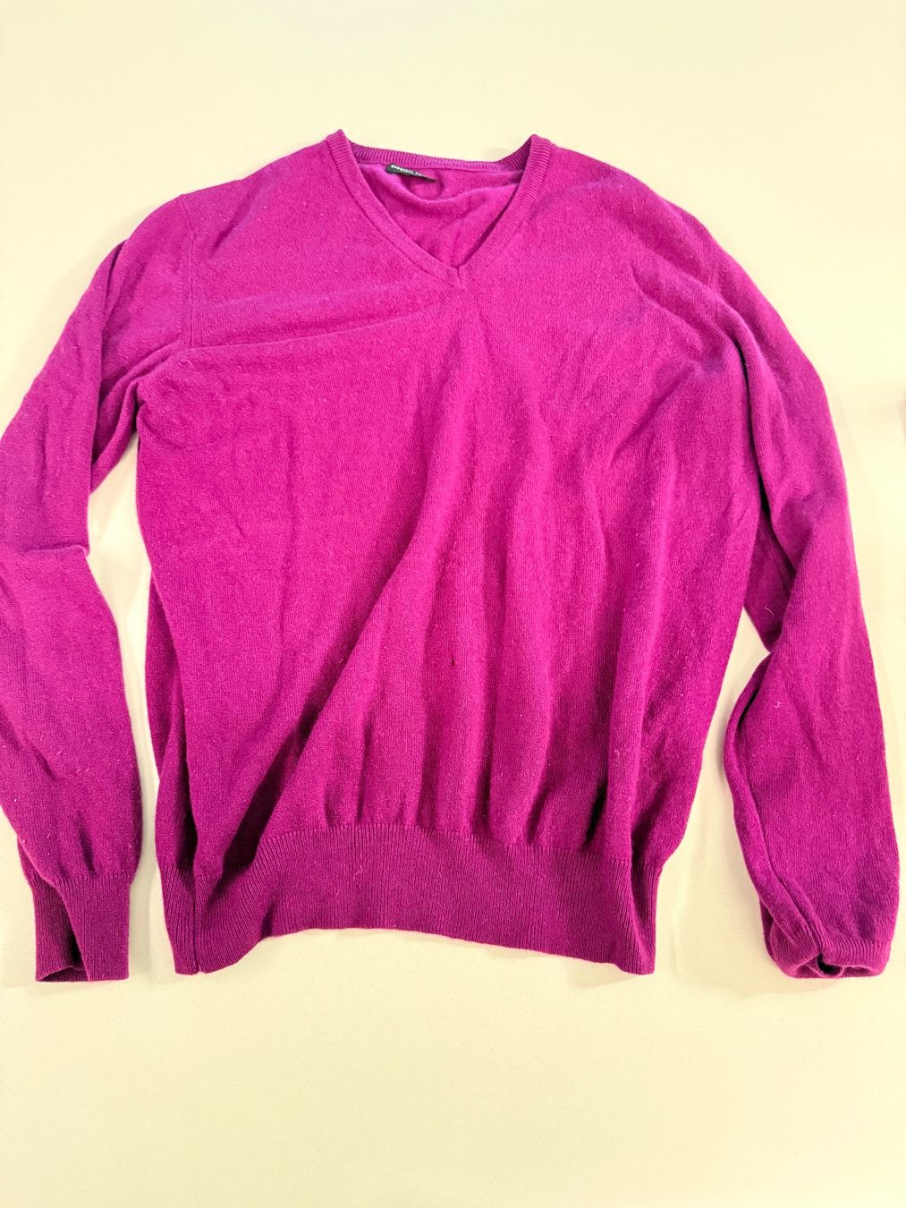 Maglioni & Felpe: Lila Pullover 100% Cashmere  Grösse 52 - Kuschelig Warm! – Usato da Wollerau venduto da falkenauge444