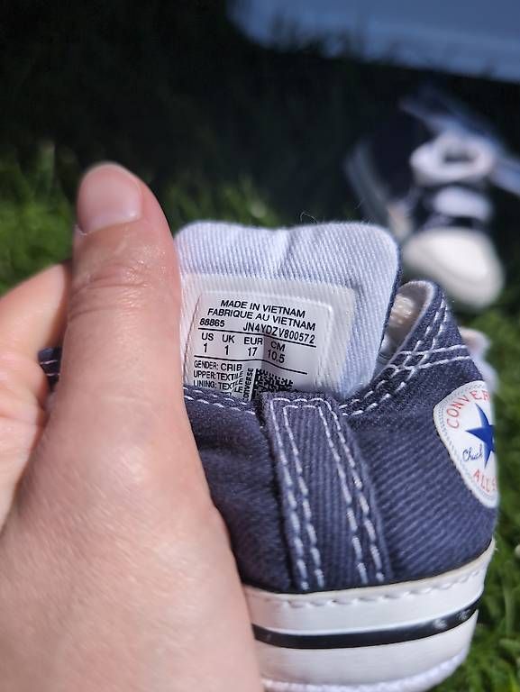 Scarpe per ragazzi: neue Baby-Converse Gr. 17 – Usato da Alberswil venduto da __colafroeschli__ 3