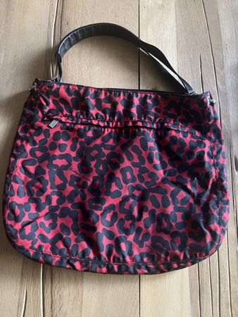 Bottega Veneta Tasche, rot-schwarz gemustert, Top Zustand!
