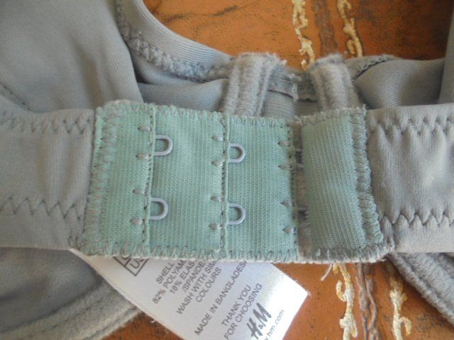 H&M Altra biancheria intima: BH grau Gr, 85C H&M NEU – Nuovo (secondo la descrizione) da Hinwil venduto da Glasperlen 4