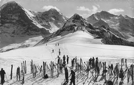 Männlichen (BE) Skifahrer auf dem Gletscher