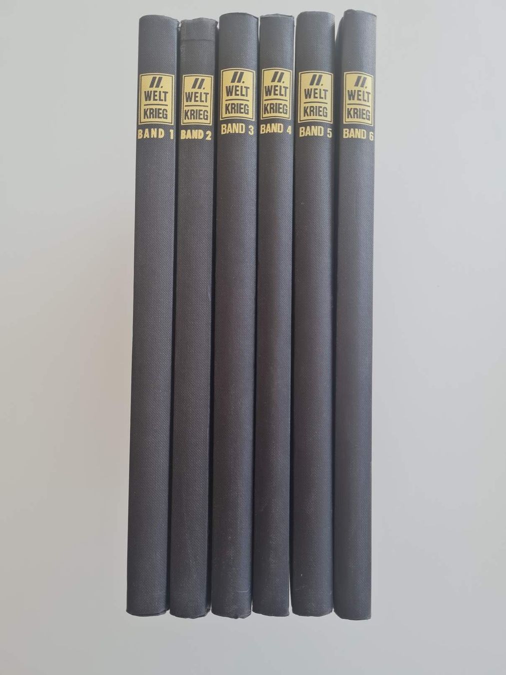Libri: Der zweite Weltkrieg, grosse Sammlung 6 Bände – Usato da Cormagens venduto da Philzimmer 7