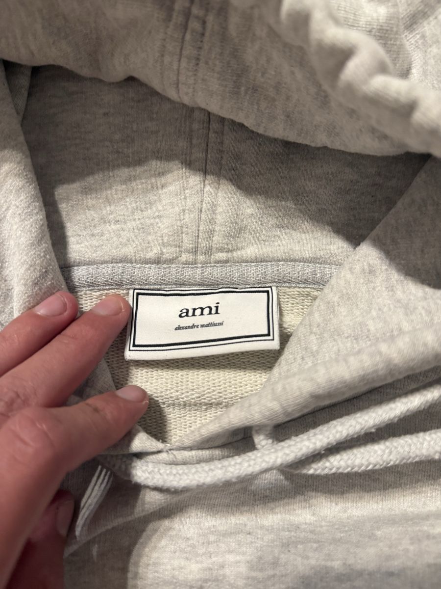 Pulls & Sweat-shirts: Ami Paris Hoodie – D'occasion à Obersteckholz par aureljonas 2