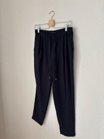 Pantalon Zara taille S noir taille élastique