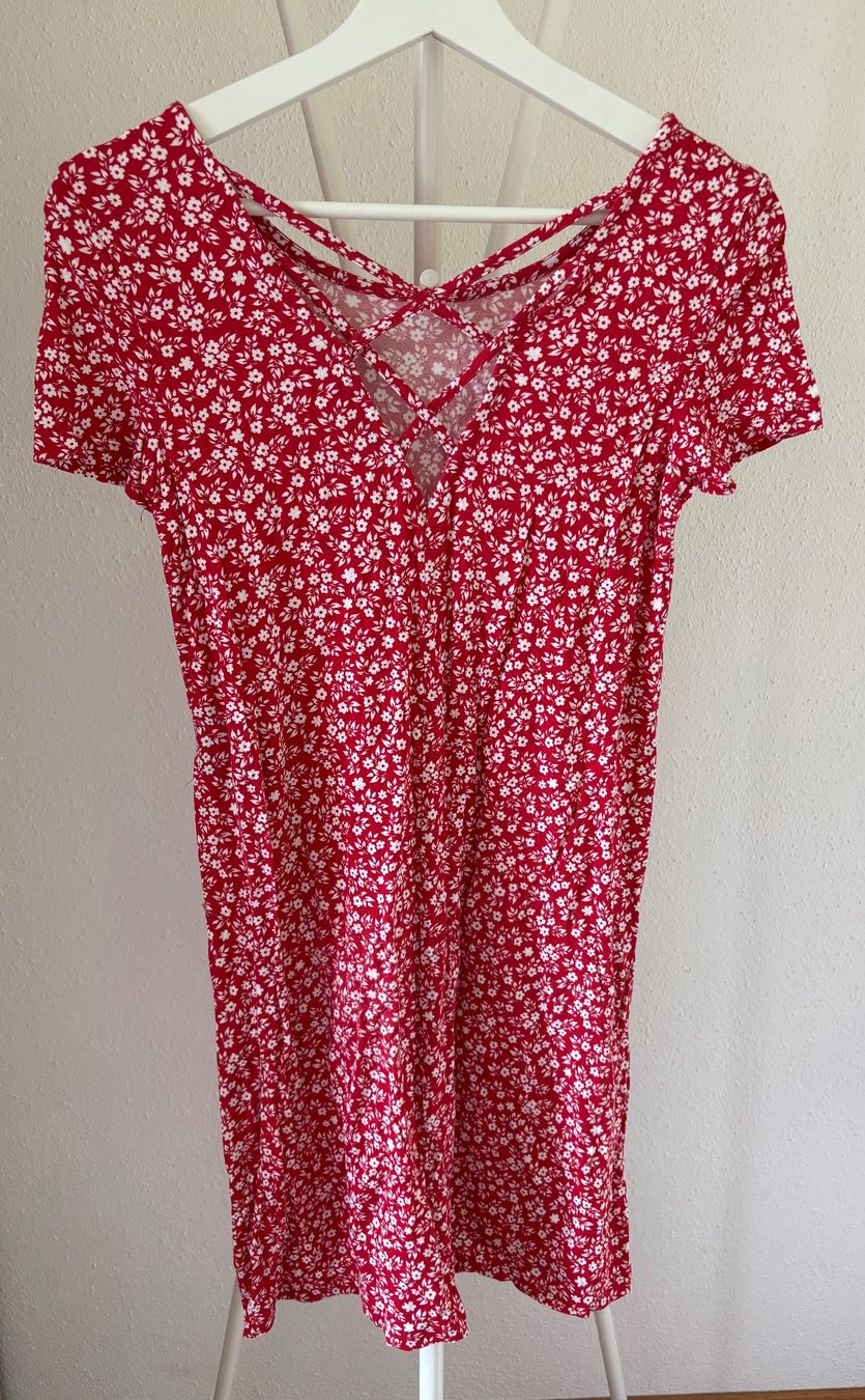Only Vestiti: Kleid rot XS – Usato da Altikon venduto da he.an 1