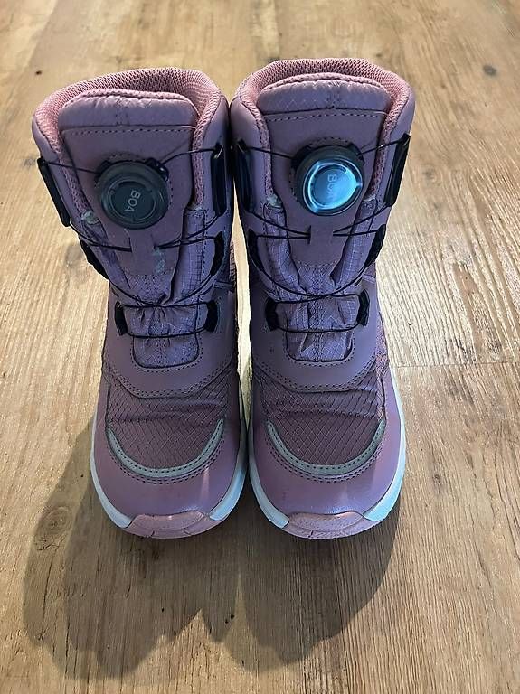 Schuhe für Mädchen: Superfit kinder  winter schuhe gr.31 – Gebraucht aus Steffisburg von had_jh8z 2