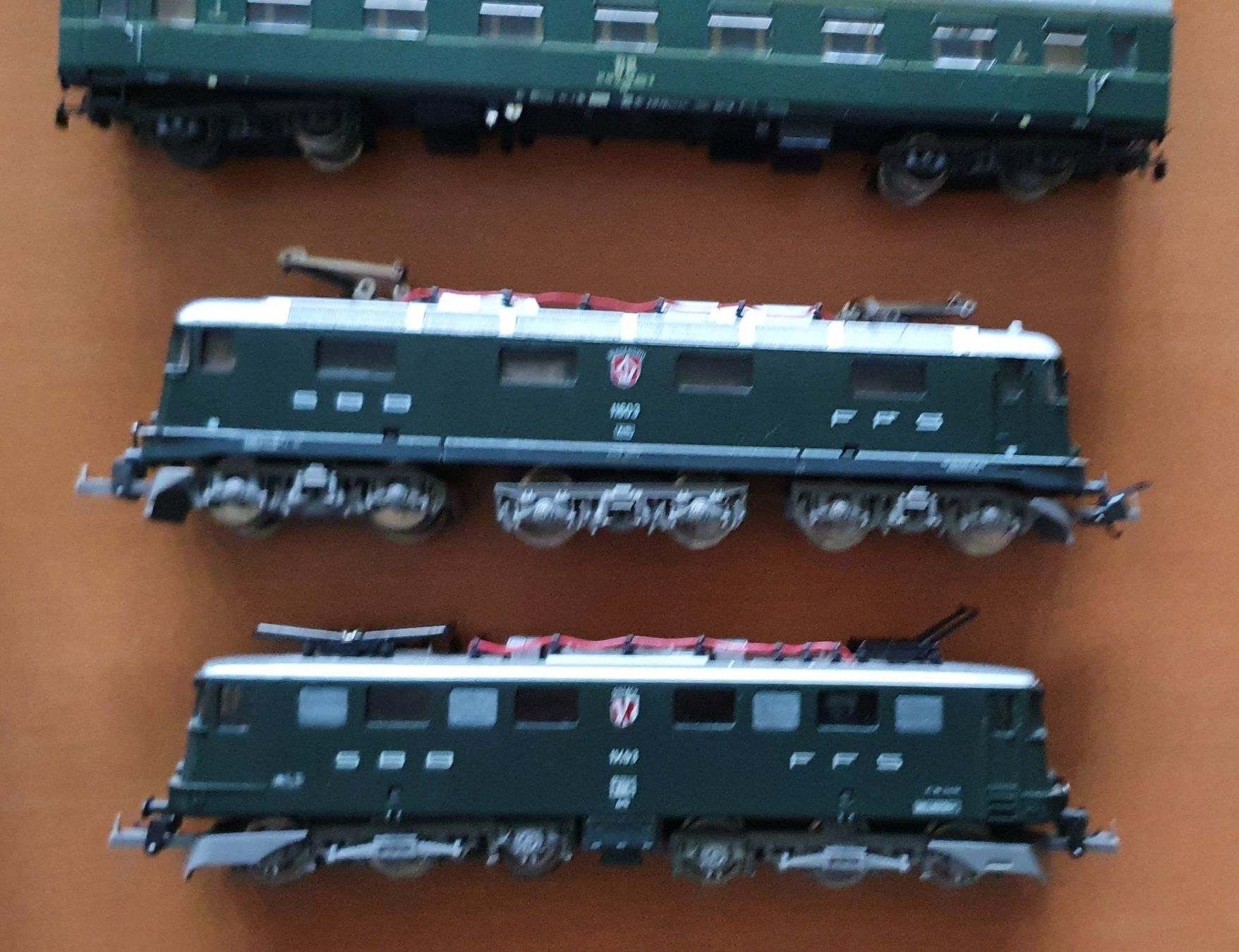 Lima Modellini di ferrovie: LIMA Modelleisenbahn – Usato da Kreuzlingen venduto da Rschweiz1 3