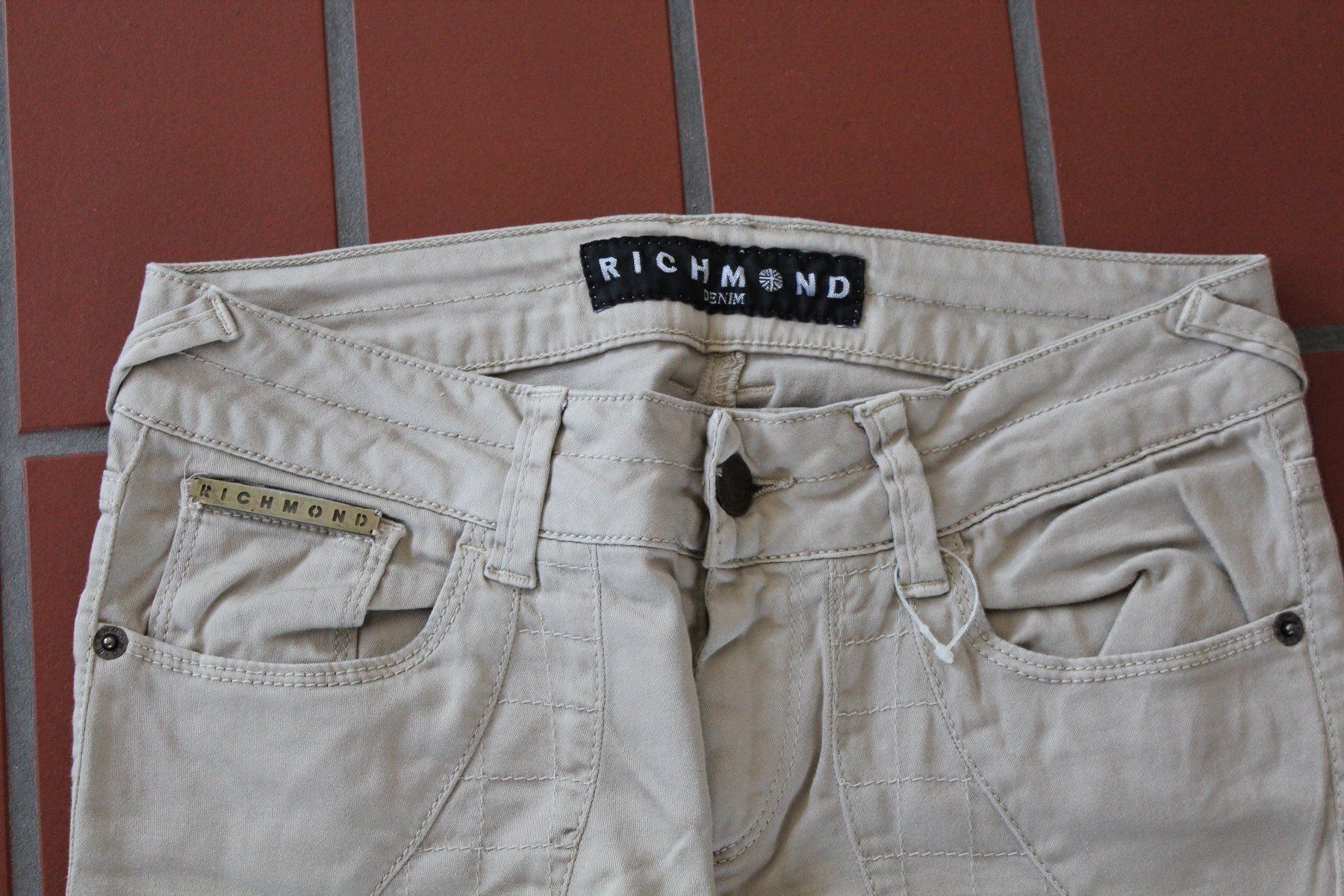 Jeans: Richmond Jeans Gr.26 – D'occasion à zürich par kira.jj 2