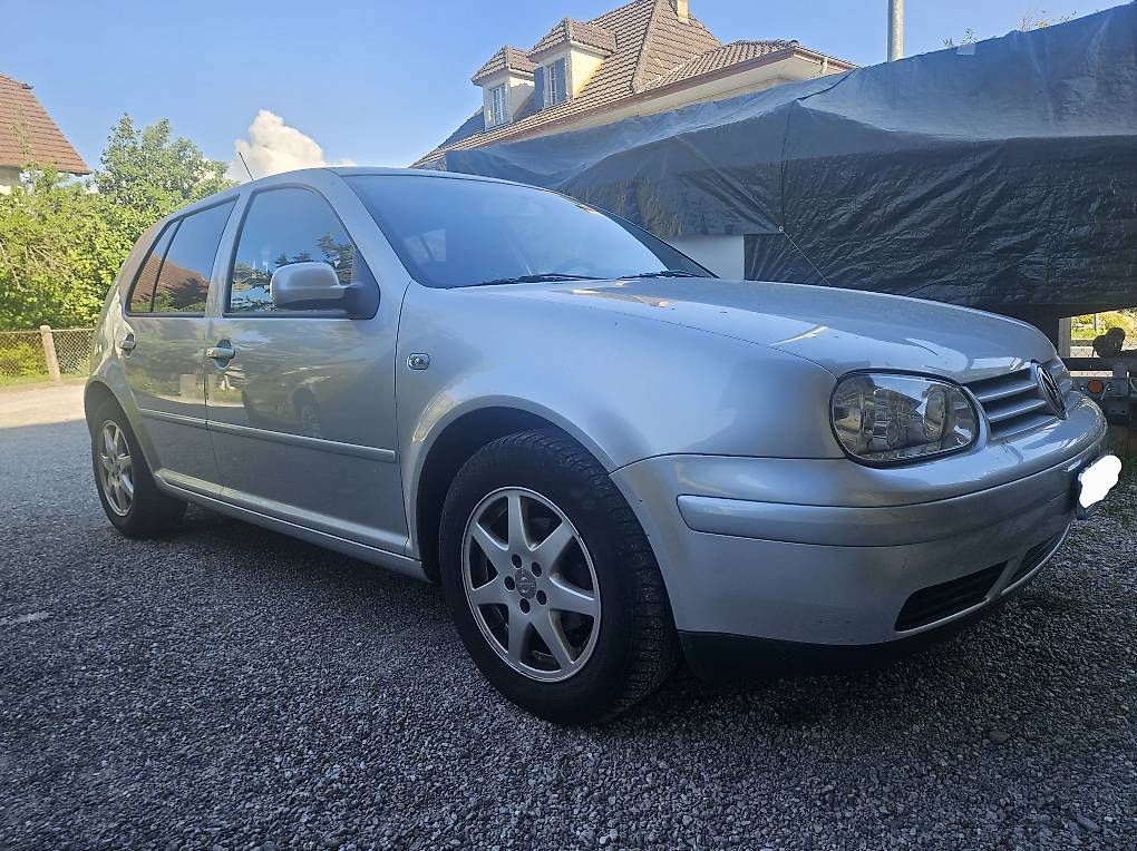 Automobili: VW Golf 4 1.6 16V 25Years Edition – Usato da Thun venduto da Fc-Thun1898 1