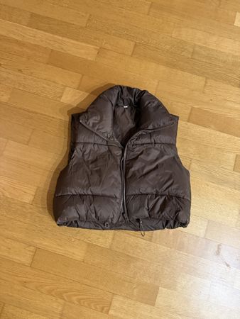 Damen Puffer Weste braun kurz neuwertiger Zustand