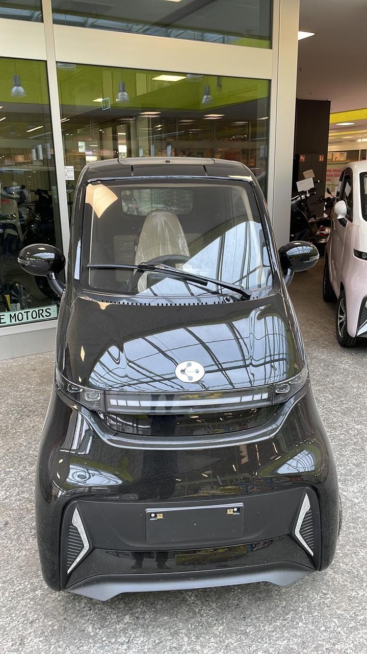Veicoli elettrici: Nelo - E- Auto (Mikrocar)Occasion – Nuovo (secondo la descrizione) da Bünzen venduto da Turbolino5 9