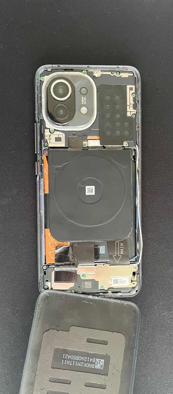 Xiaomi Telefoni cellulari / Smartphones: Xiaomi Mi 11 Defekt – Difettoso da Abtwil SG venduto da sun_jw86 1