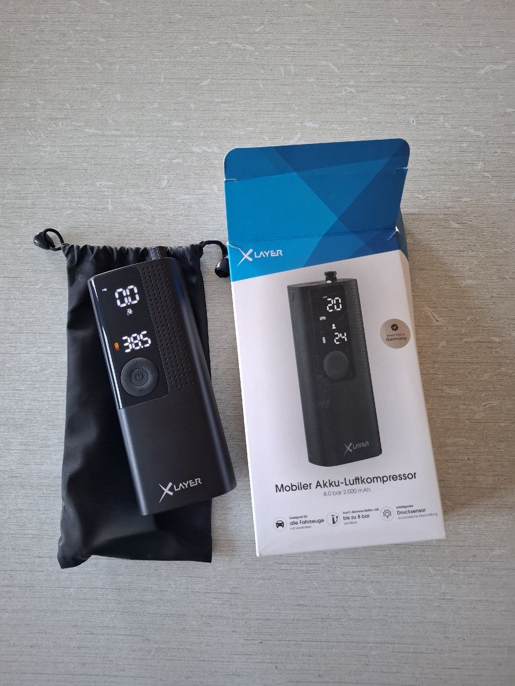 Kompressoren: XLayer Mobiler Akku-Luftkompressor 8 Bar mit Tasche – Gebraucht aus Grosswangen von michelli.