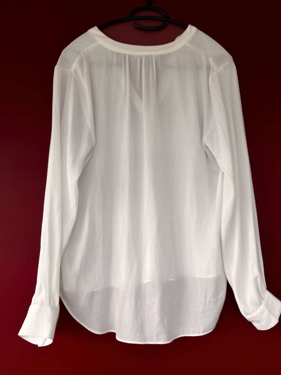 Stradivarius Camicette: Blouse blanche stradivarius taille M – Usato da Romont FR venduto da cat_j6ww 1