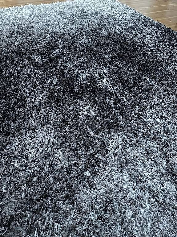 Tappeti: TEPPICH LANGFLOR, 160x230 CM SEHR GROSS – Usato da Gisikon venduto da s-halef 2