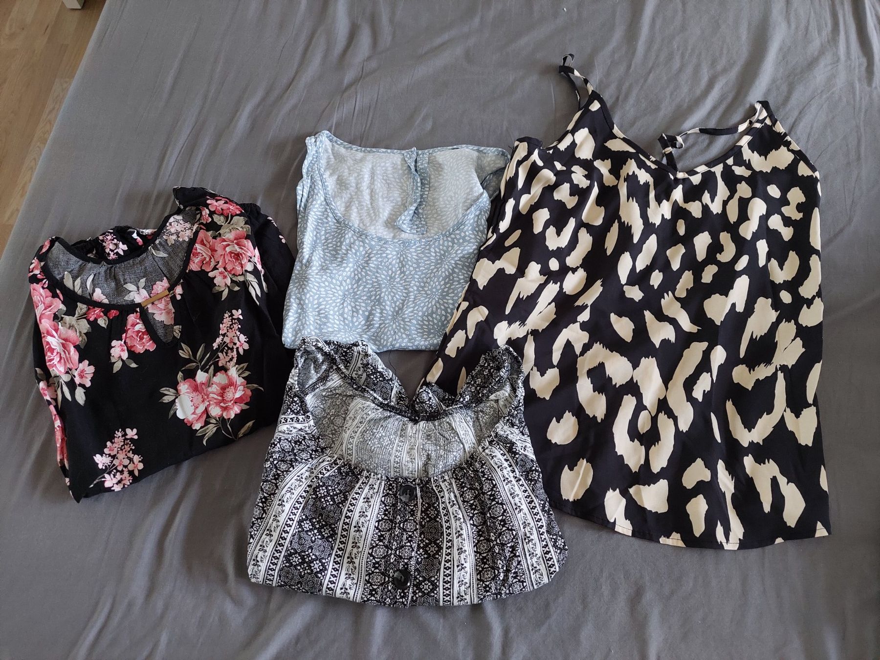 Lotti di vestiti: 22 TEILIGES MARKENKLEIDER PAKET GR. S – Usato da Münchenstein venduto da Strupfi 3