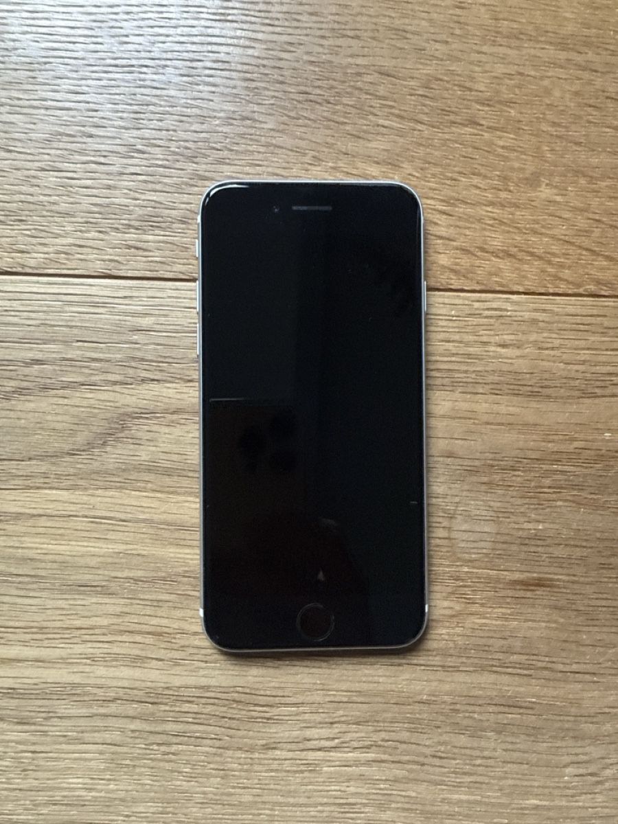 Apple Telefoni cellulari / Smartphones: Iphone SE (2022) 128GB – Usato da Rüti ZH venduto da keb_mj5k 4