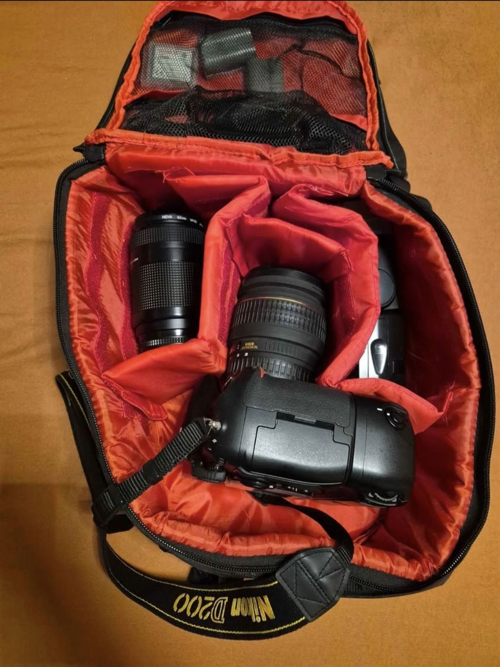 Nikon Fotocamera: Nikon Kamera mit Zubehör – Usato da Birrhard venduto da Russki 1