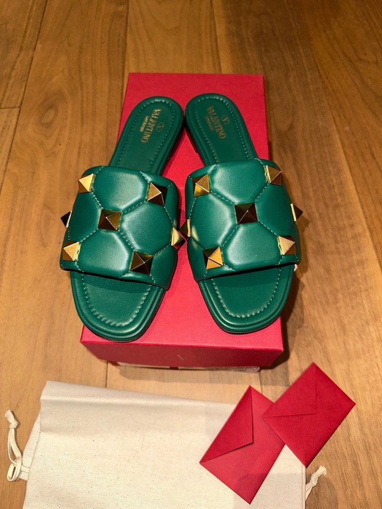 Valentino Scarpe da donna: CHF 760 Valentino rockstud leather slides- IT 37.5 – Nuovo e nell'imballaggio originale da St-Sulpice VD venduto da juhdu 3